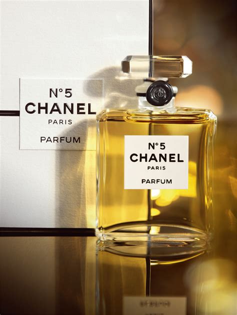 chanel n5 extrait|Chanel number 5 sample.